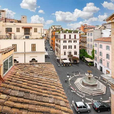 Rooftop Colosseum * Rom