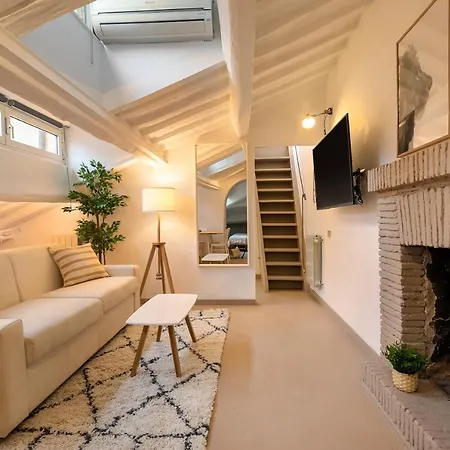 Rooftop Colosseum Apartamento *