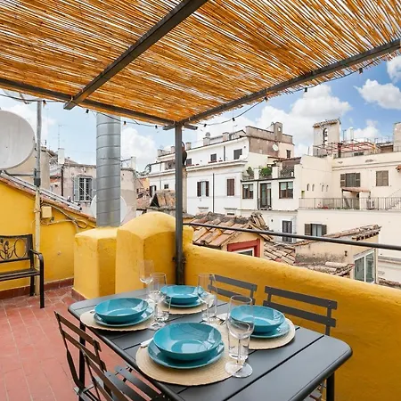 Rooftop Colosseum * Roma